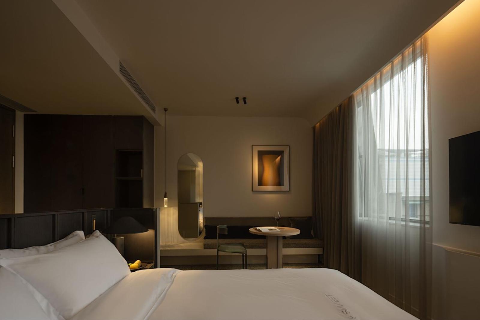 Wezo Hotel Kuanzhai Alley Chengdu-Breakfast Till 12Noon-Lv City Guide Recommended Hotel ภายนอก รูปภาพ
