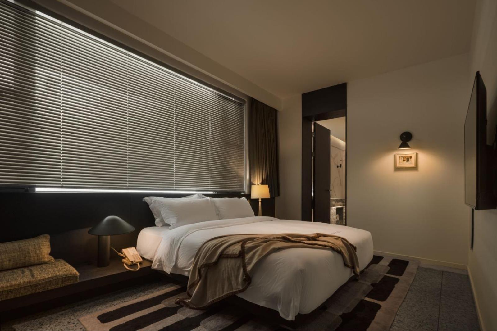 Wezo Hotel Kuanzhai Alley Chengdu-Breakfast Till 12Noon-Lv City Guide Recommended Hotel ภายนอก รูปภาพ